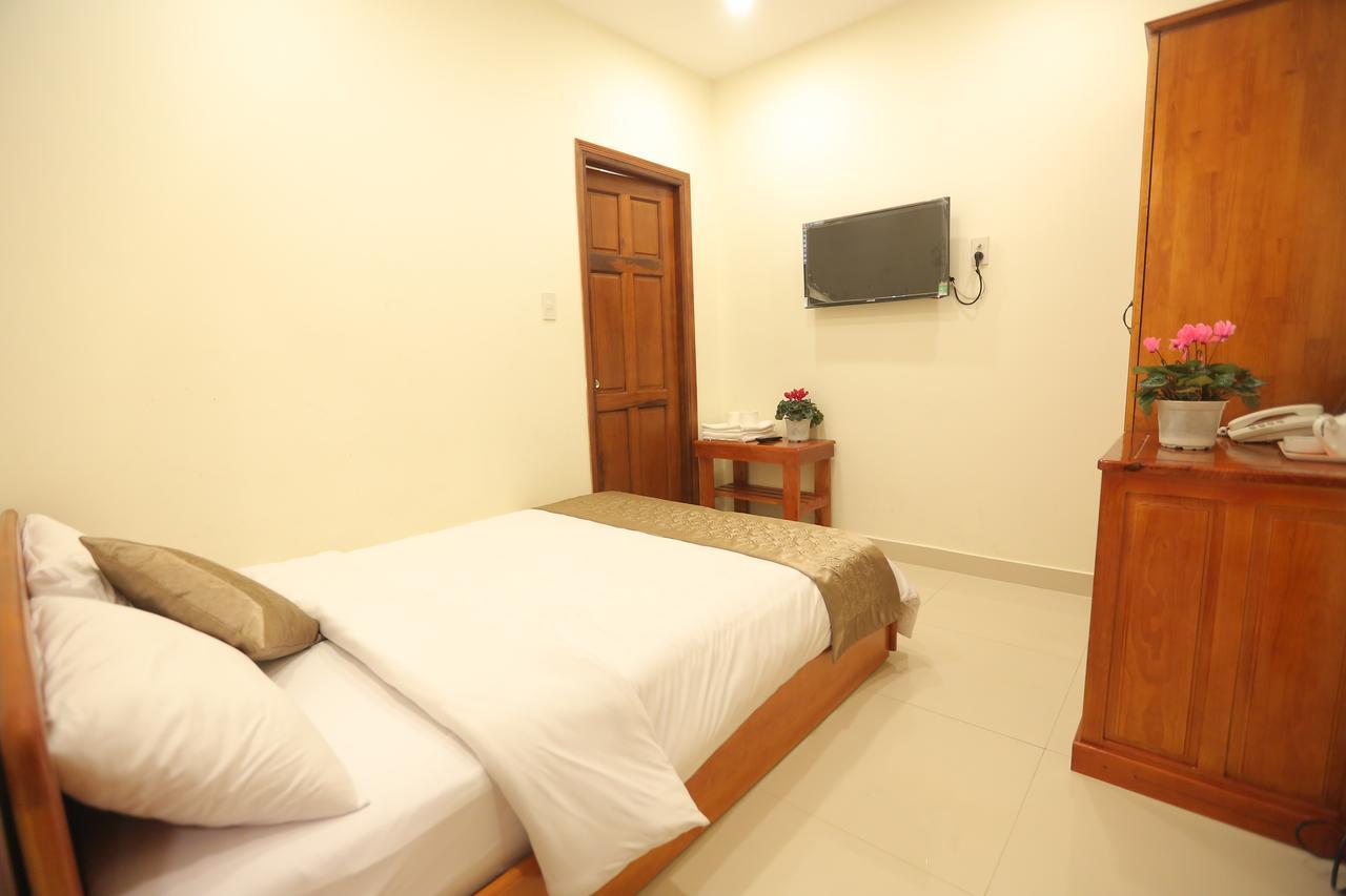 Hotel Pham Duy Đà Lạt Exterior foto